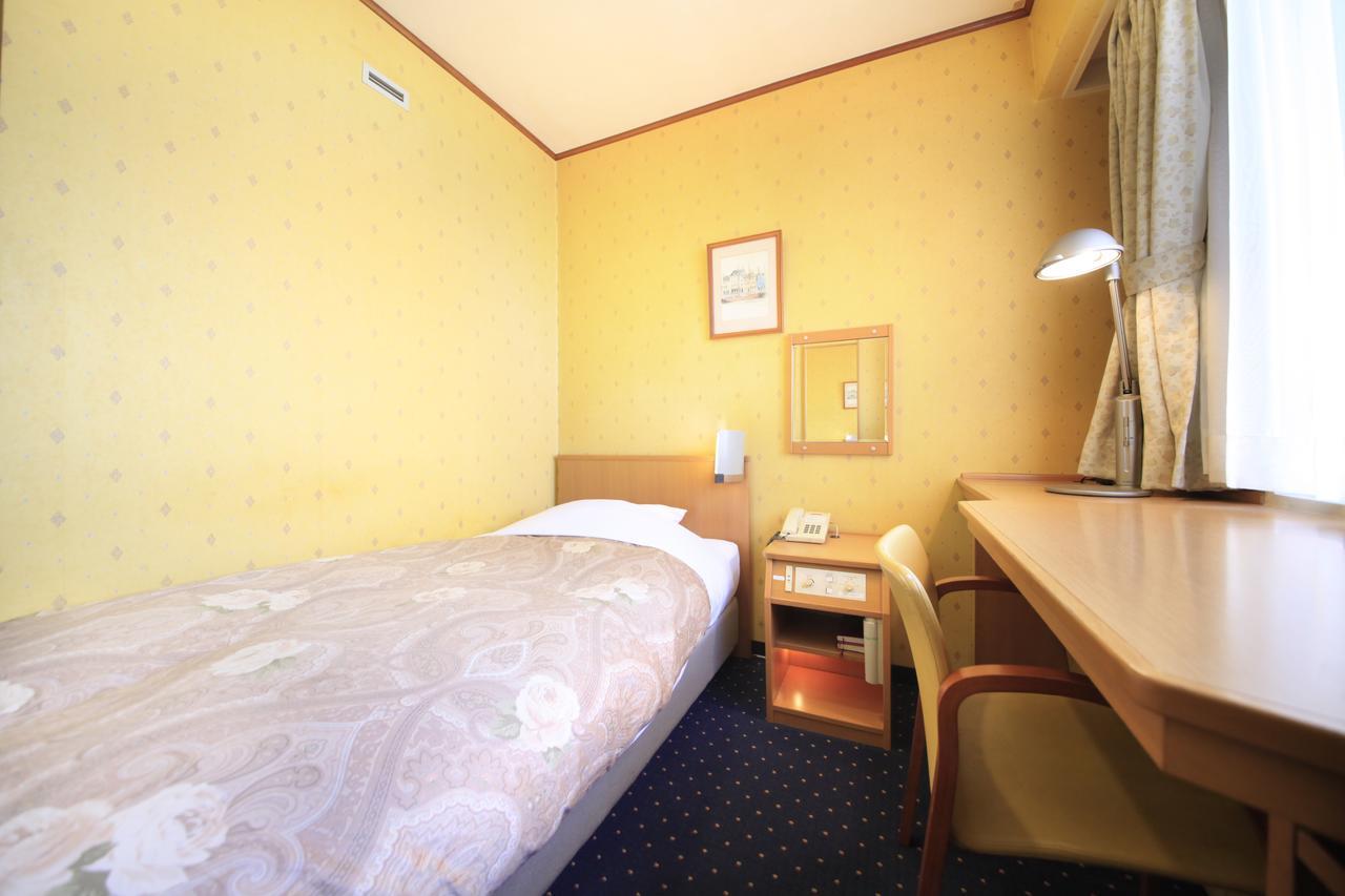 Niigata Station Hotel Экстерьер фото